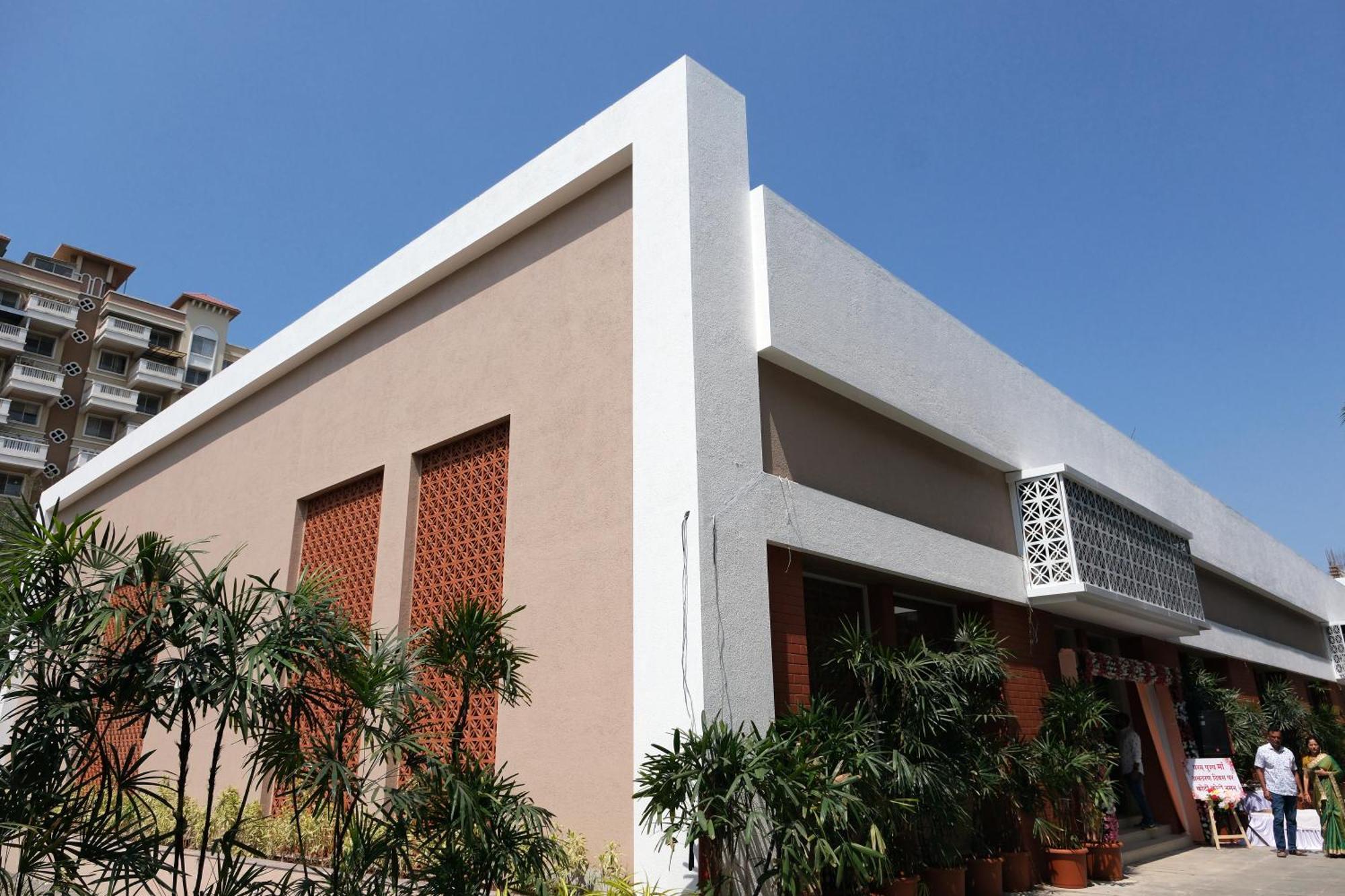 Hotel Haldi Nashik Bagian luar foto
